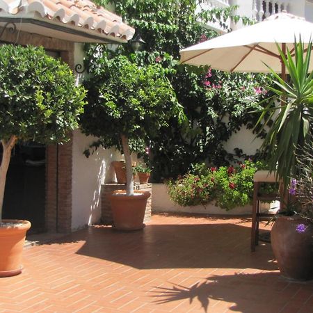 Hostal Avalon Nerja Exterior foto