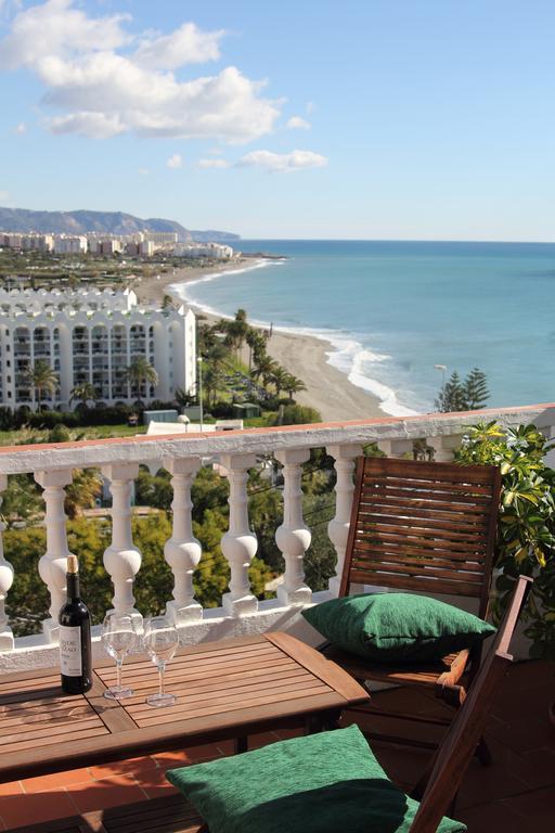 Hostal Avalon Nerja Exterior foto