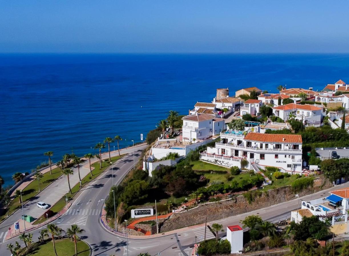 Hostal Avalon Nerja Exterior foto