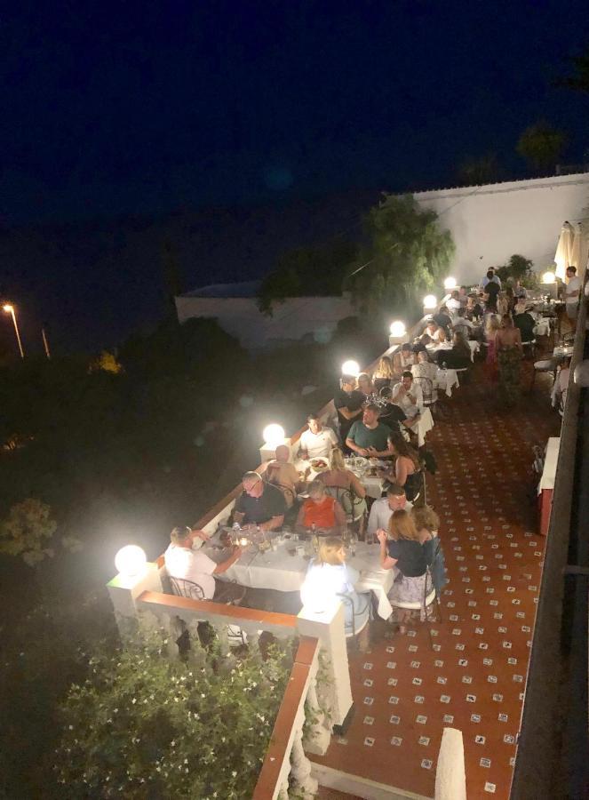 Hostal Avalon Nerja Exterior foto