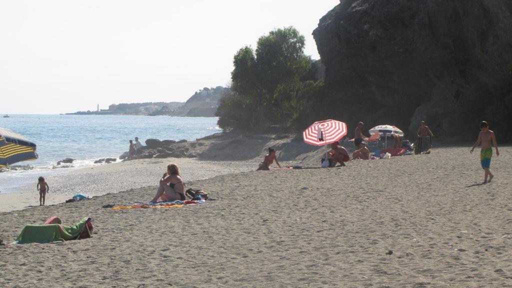 Hostal Avalon Nerja Exterior foto